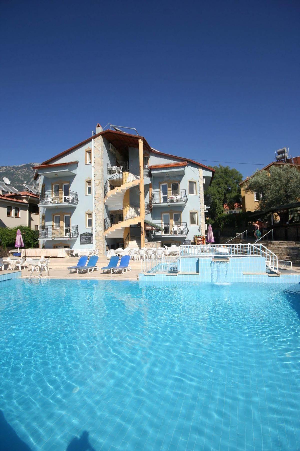 Cypriot Hotel Олудениз Екстериор снимка