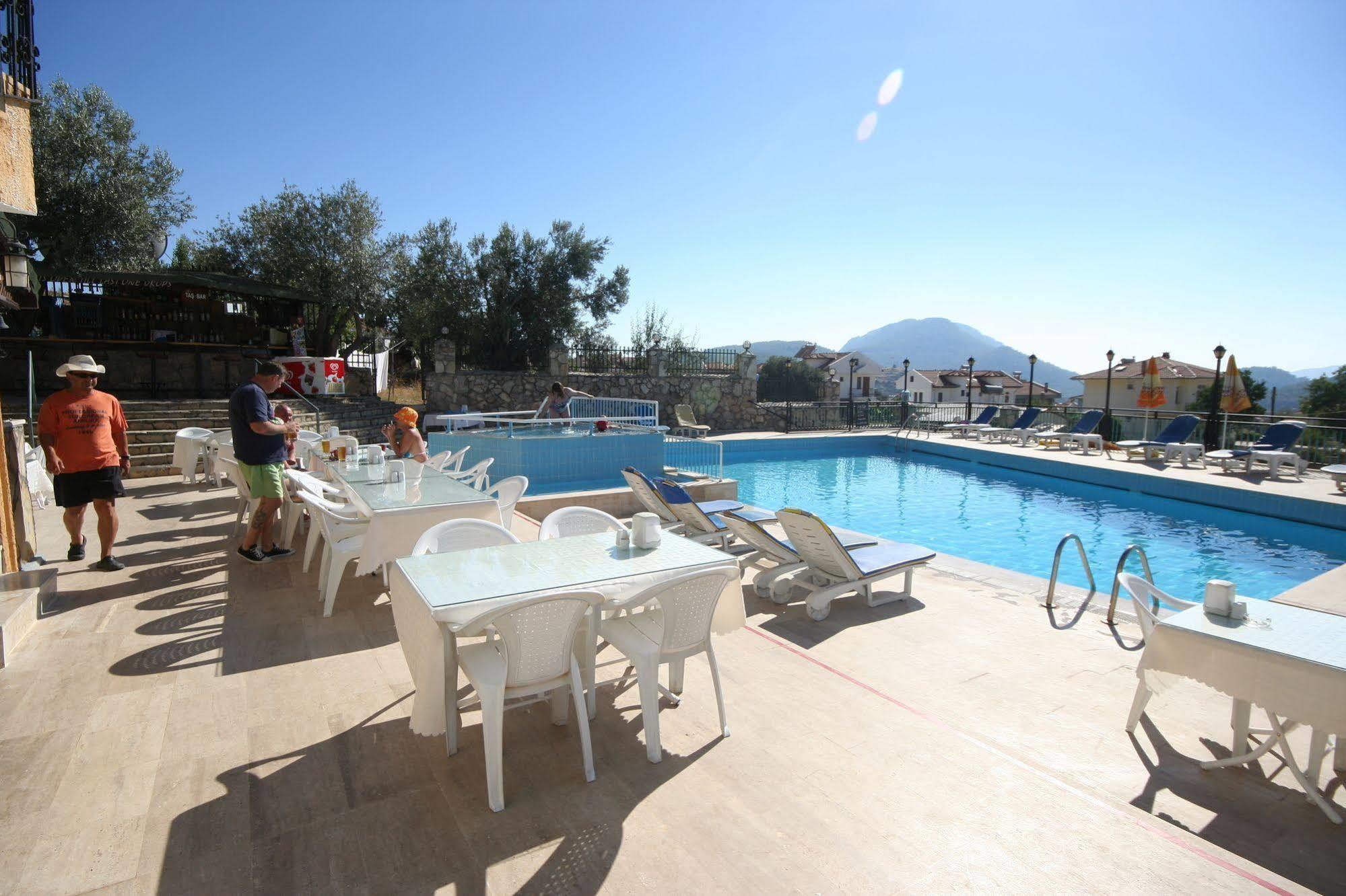 Cypriot Hotel Олудениз Екстериор снимка